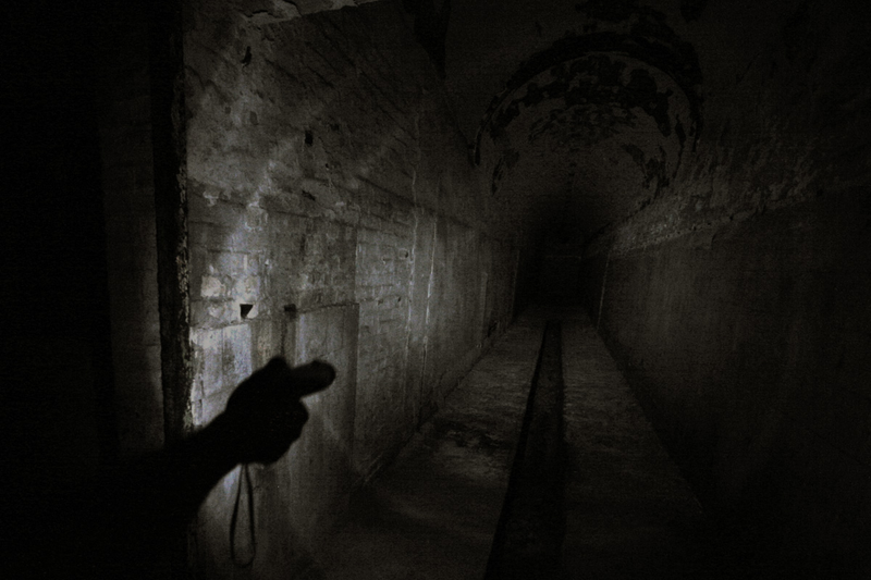 Illustration for article titled Inside the Caverns of Hungary's Abandoned Underground Coal Plant